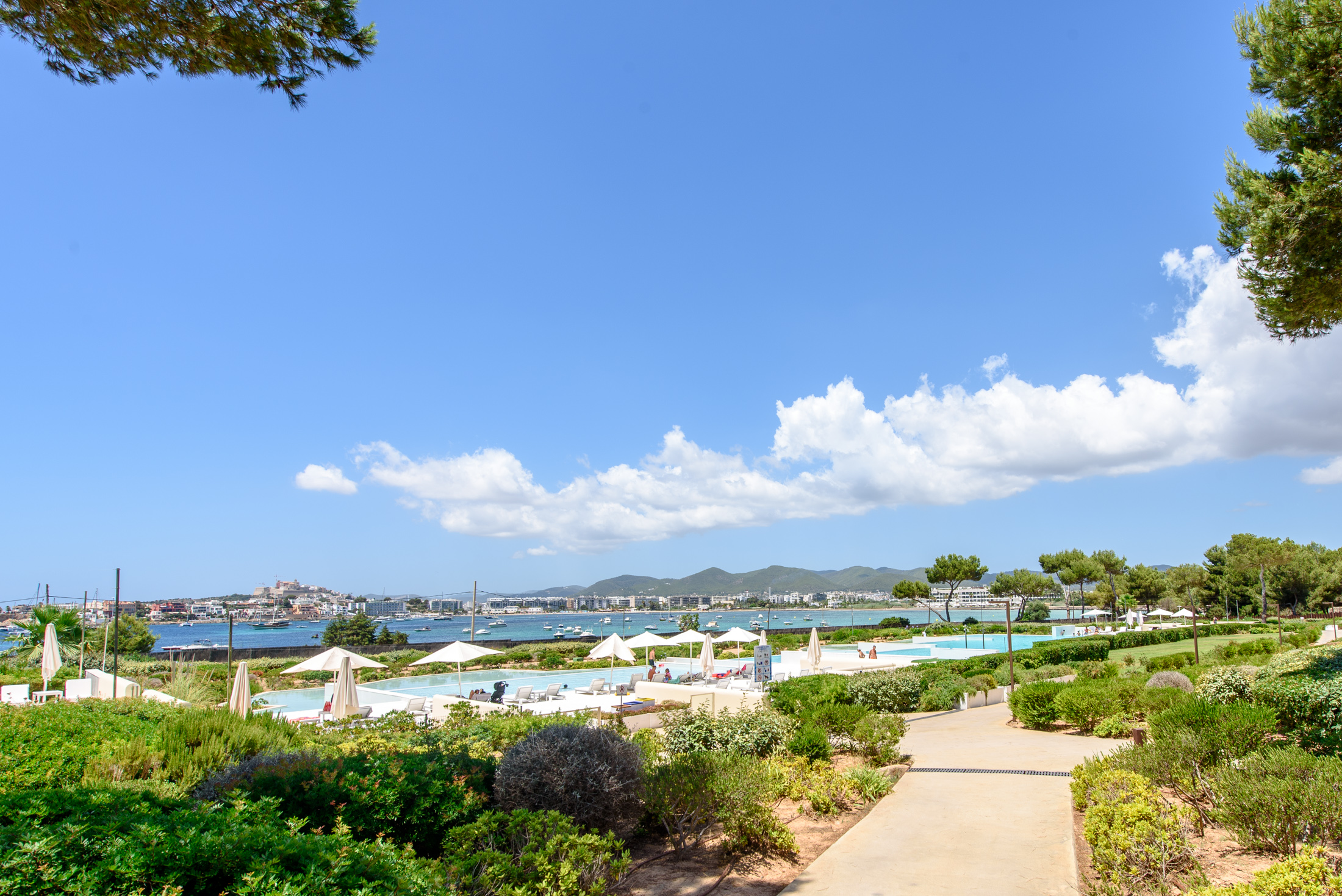 resa estates Ibiza sale Talamanca es Pouet gardeb.jpg